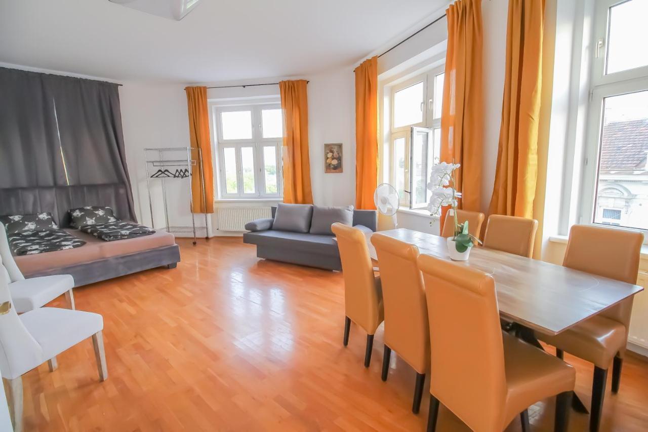 Family 3 Bedroom Apartment Lv7 Bécs Kültér fotó