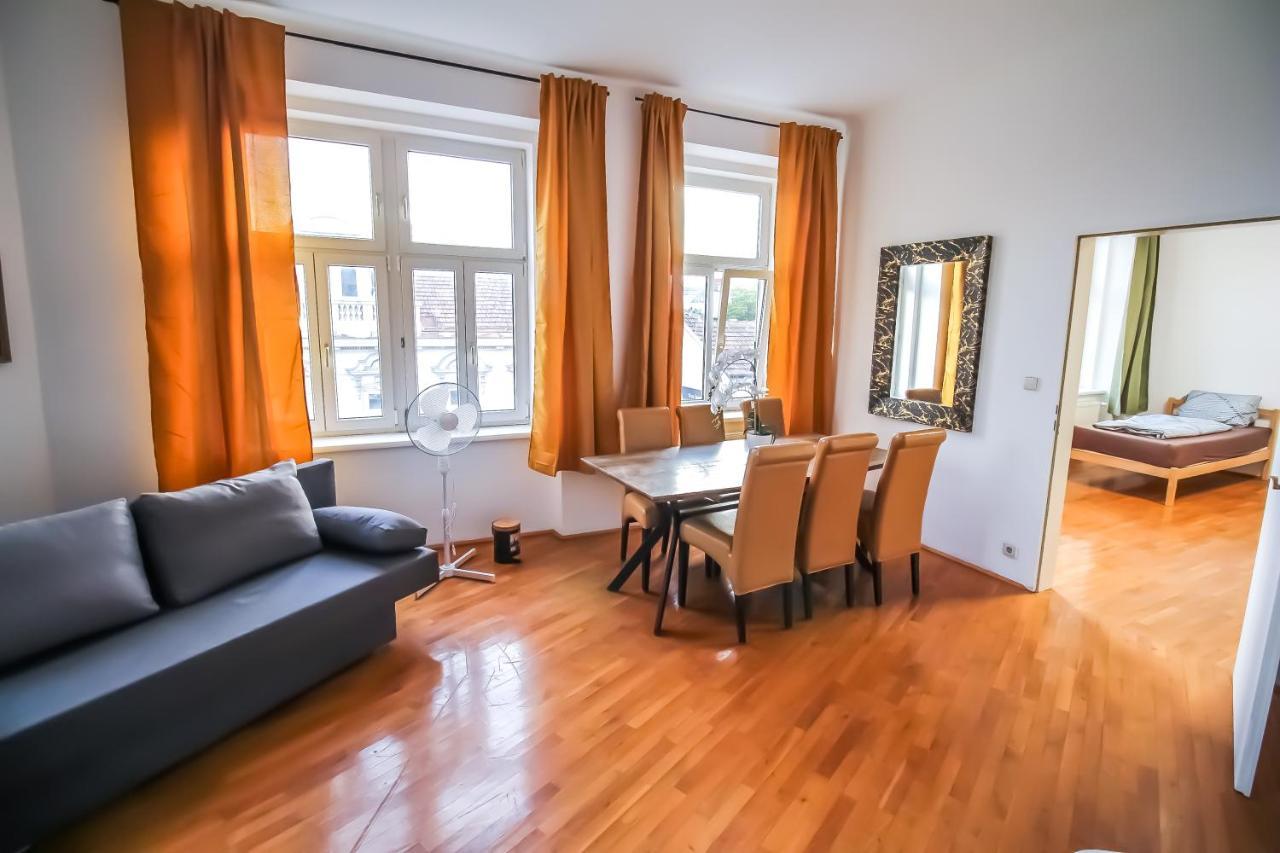 Family 3 Bedroom Apartment Lv7 Bécs Kültér fotó