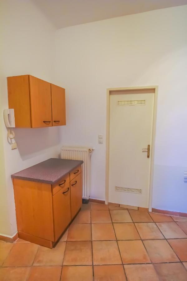 Family 3 Bedroom Apartment Lv7 Bécs Kültér fotó