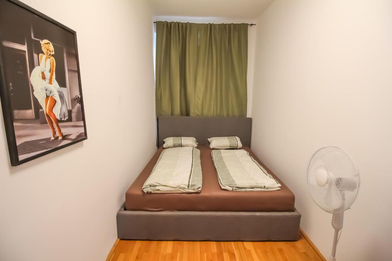 Family 3 Bedroom Apartment Lv7 Bécs Kültér fotó